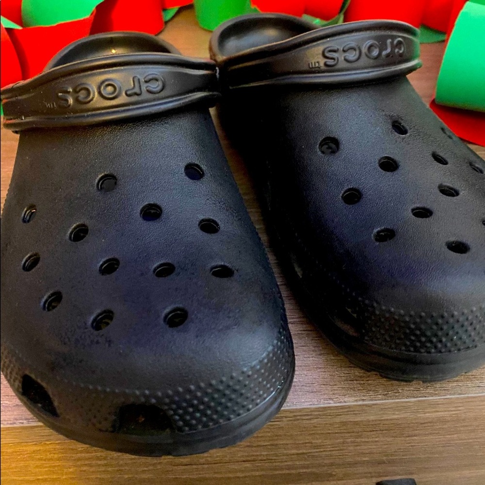 Crocs, never worn in great condition
